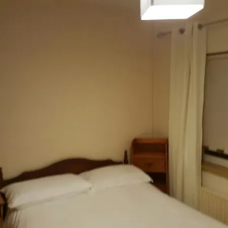Vakantiehuis 3 Bedroom House *