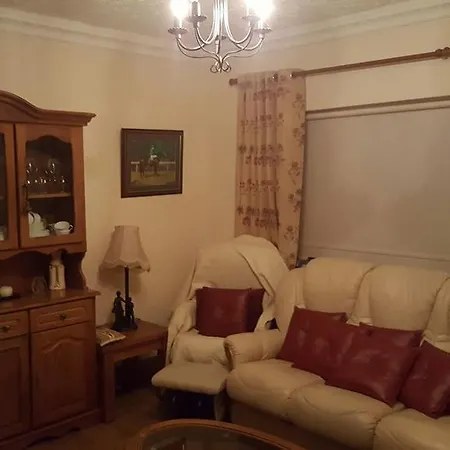 3 Bedroom House Casa vacanze *